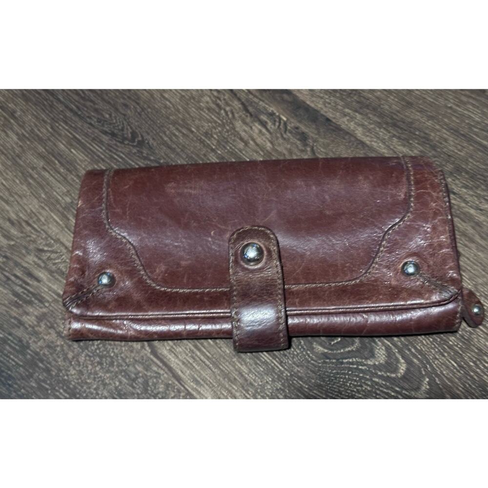 Tano Wallet Brown Leather Purple Lining 8x4 Soft Leather Multi Zip Compartment
